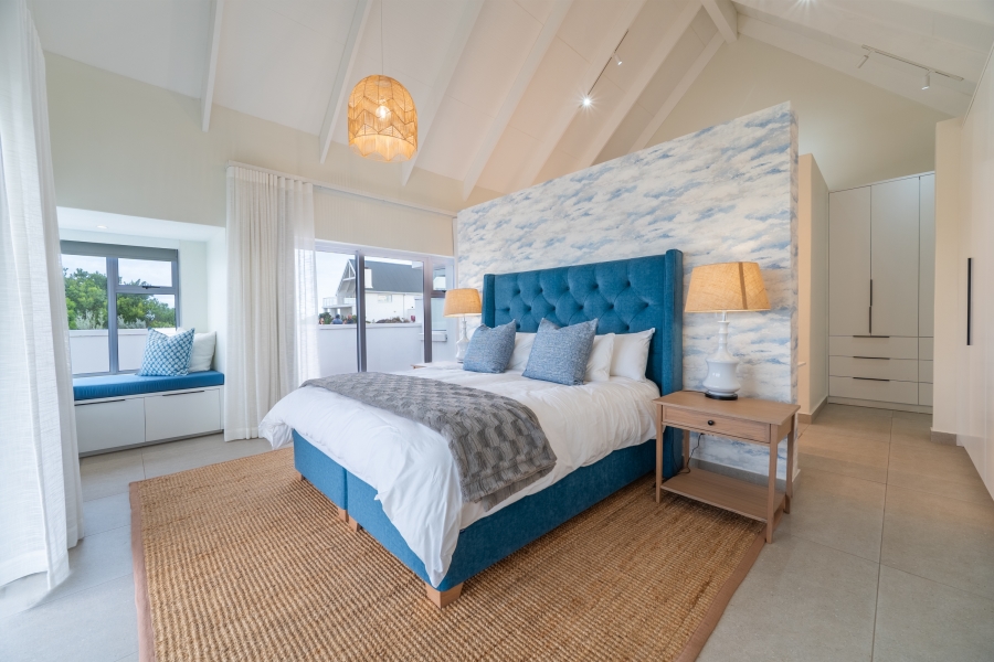 5 Bedroom Property for Sale in St Francis Links Eastern Cape